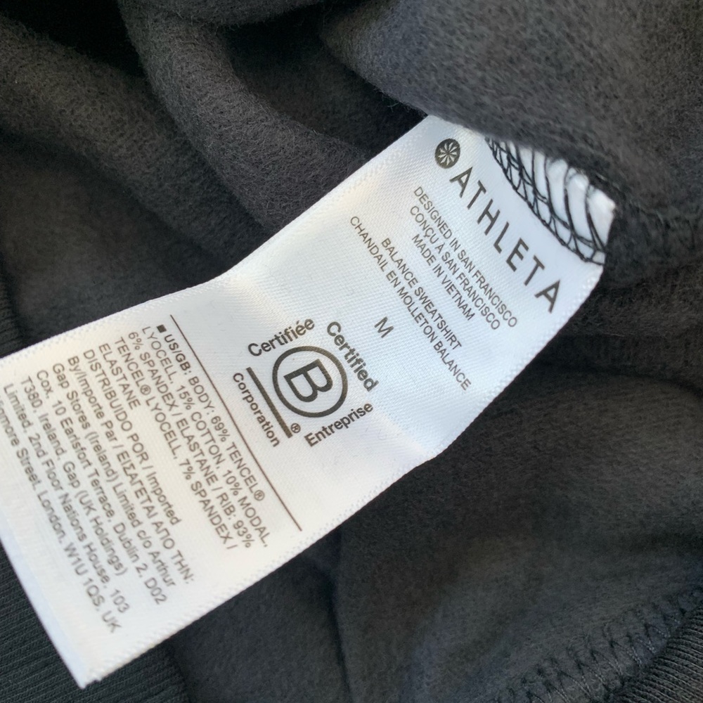 Athleta Balance Sweatshirt in black - Picture 7 of 13